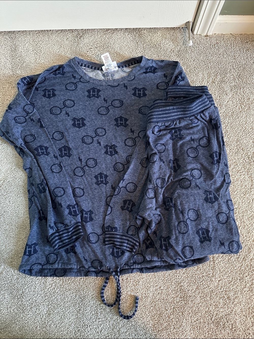 Cozy Navy Printed Lounge Set - Hogwarts